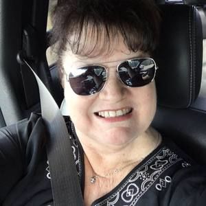 Meet your Posher, Suzanne